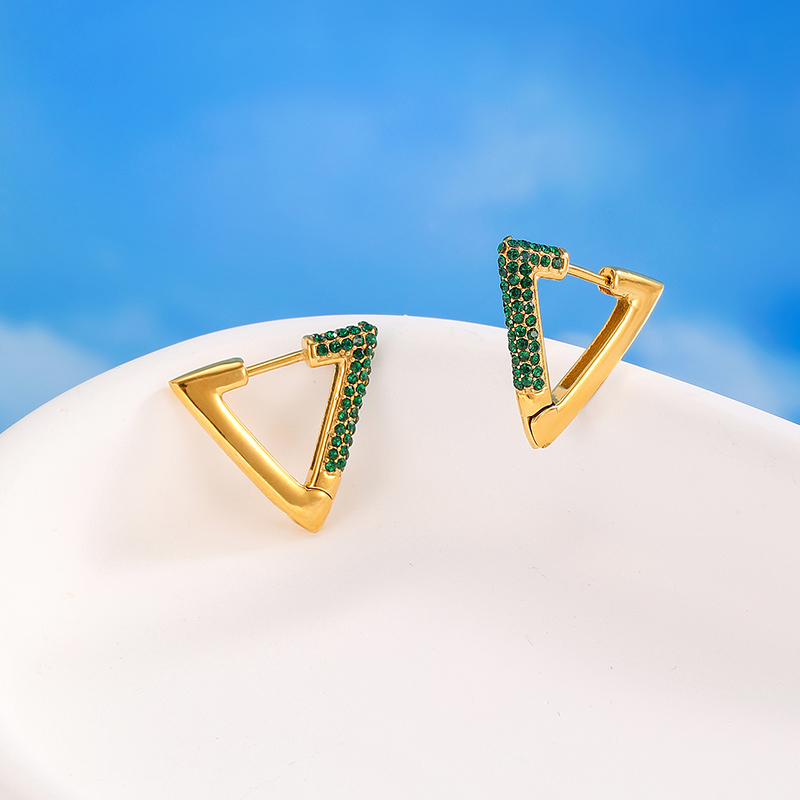 Ivanda Stainless steel triangle earrings YHTSE-2501705