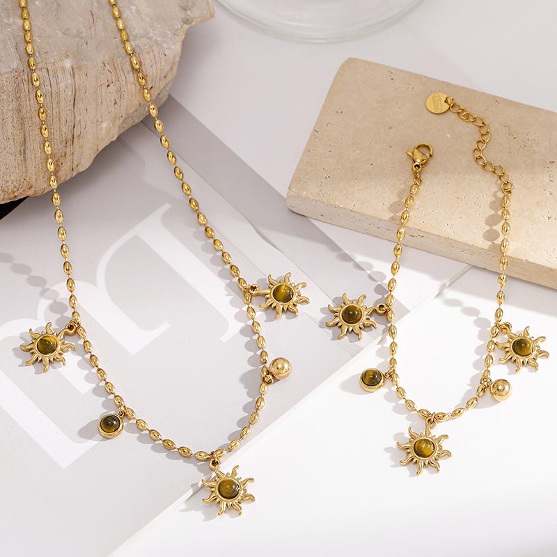 Ivanda Sun & Tiger's Eye Charm Necklace PVD 18K Gold Plated CH2602992-1 - view 2