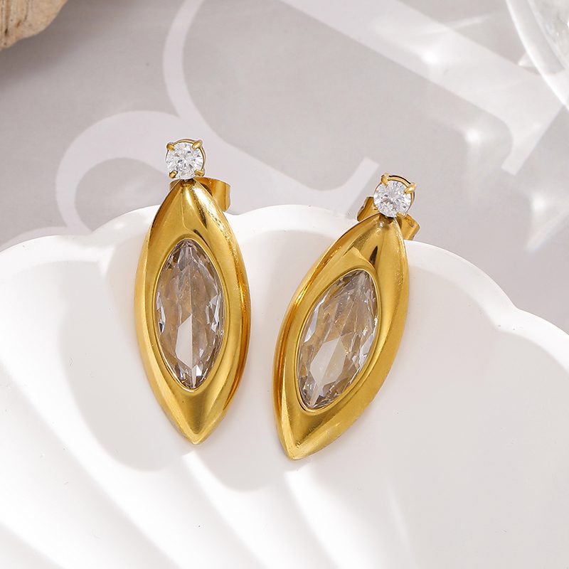 Ivanda Textured Coin Earrings Gold Stainless YHTSE-260503 Ivanda Textured Coin Earrings Gold Stainless YHTSE-260503 - view 2