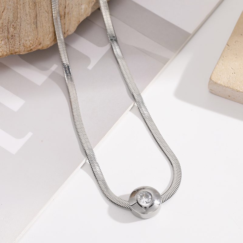 Ivanda Gold Stainless Steel Pendant Necklace YHTSN-260501 Ivanda Gold Stainless Steel Pendant Necklace YHTSN-260501 - view 2