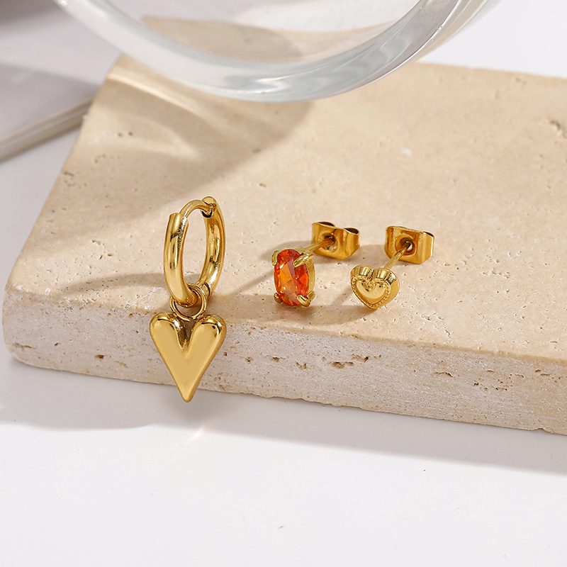 Ivanda 3-Piece Earring Set Heart Huggie & Studs Gold YWD2-E26041843-221 Ivanda 3-Piece Earring Set Heart Huggie & Studs Gold YWD2-E26041843-221 - view 4