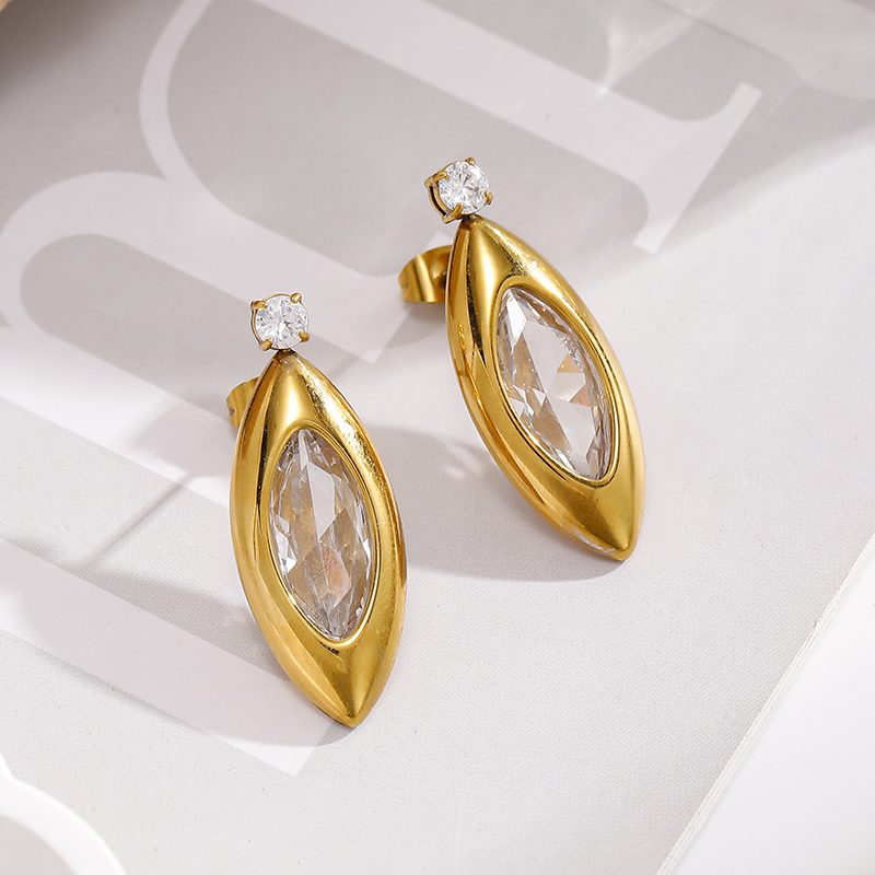 Ivanda Textured Coin Earrings Gold Stainless YHTSE-260503 Ivanda Textured Coin Earrings Gold Stainless YHTSE-260503 - view 3