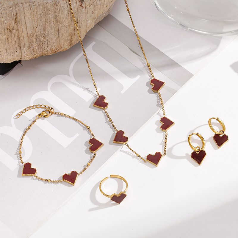 Ivanda Red Heart Station Necklace Gold Stainless Steel CH551416 Ivanda Red Heart Station Necklace Gold Stainless Steel CH551416 - view 6