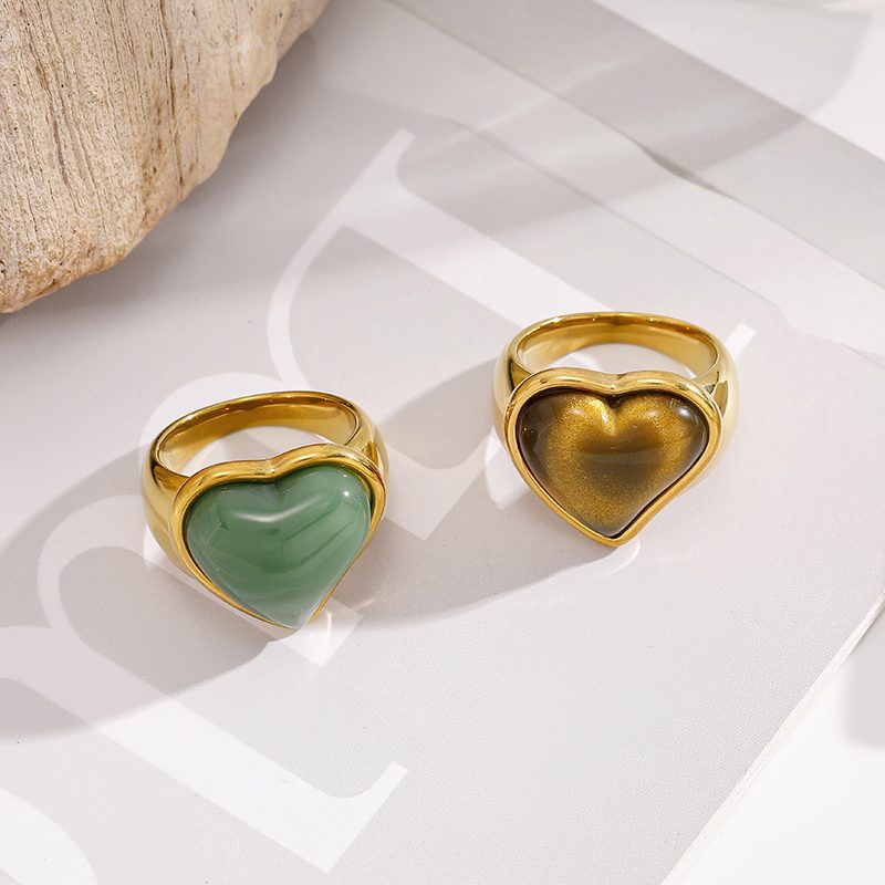 Ivanda Tiger's Eye Heart Ring Gold Stainless Steel CH2602992-6 Ivanda Tiger's Eye Heart Ring Gold Stainless Steel CH2602992-6 - view 2