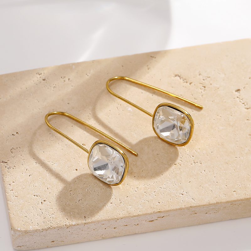 Ivanda Mini Gold Hoop Earrings Stainless Steel YHTSE-260508 - view 3