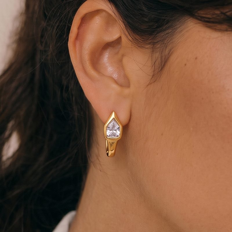 Ivanda Pear Crystal Huggie Earrings Gold Stainless YHTSE-260902 Ivanda Pear Crystal Huggie Earrings Gold Stainless YHTSE-260902 - view 5