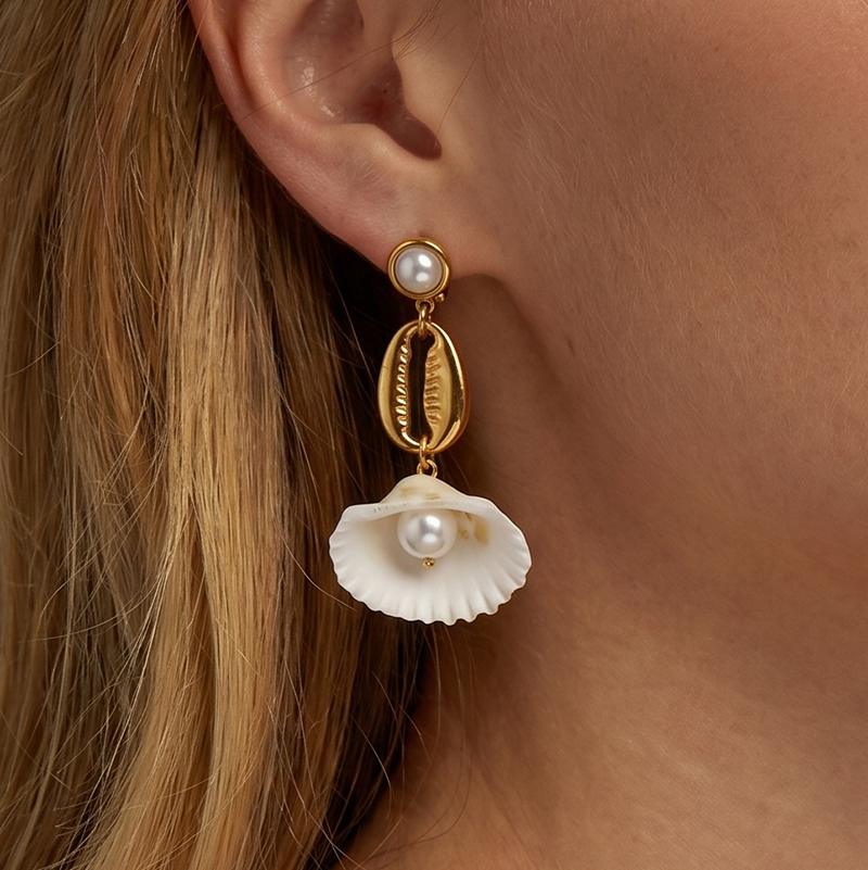 Ivanda Starfish Shell Conch Cluster Earrings PVD 18K Gold Plated Stainless Steel CHEH00783-1 - view 2