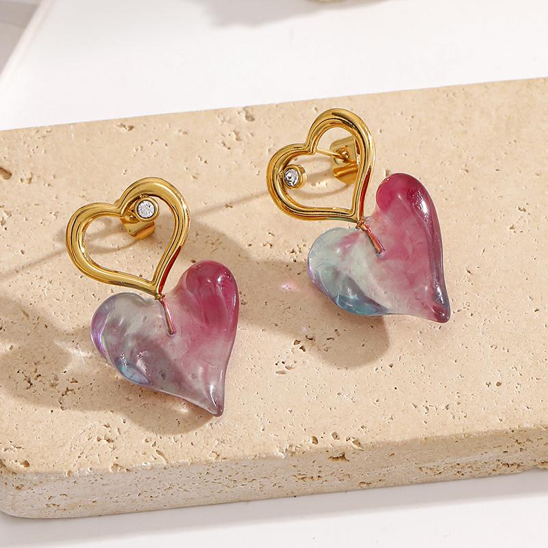 Ivanda Heart Outline Resin Drop Earrings PVD 18K Gold Plated Stainless Steel YWD8-E2504993 Ivanda Heart Outline Resin Drop Earrings PVD 18K Gold Plated Stainless Steel YWD8-E2504993 - view 4