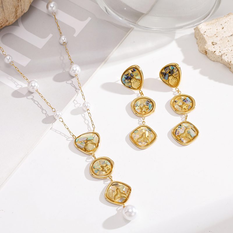 Ivanda Heart Link Stone Drop Necklace Gold CHPJ26710-4 Ivanda Heart Link Stone Drop Necklace Gold CHPJ26710-4 - view 3