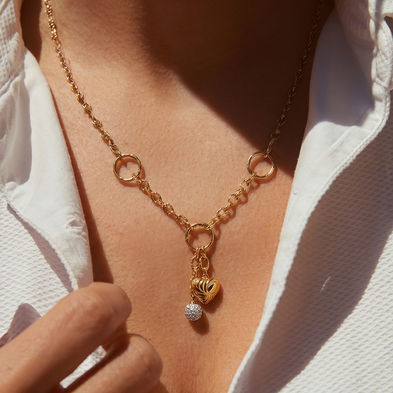 Ivanda Baroque Pearl Maple Leaf Necklace PVD 18K Gold Plated Stainless Steel CHOFXL-0590-J Ivanda Baroque Pearl Maple Leaf Necklace PVD 18K Gold Plated Stainless Steel CHOFXL-0590-J - view 5