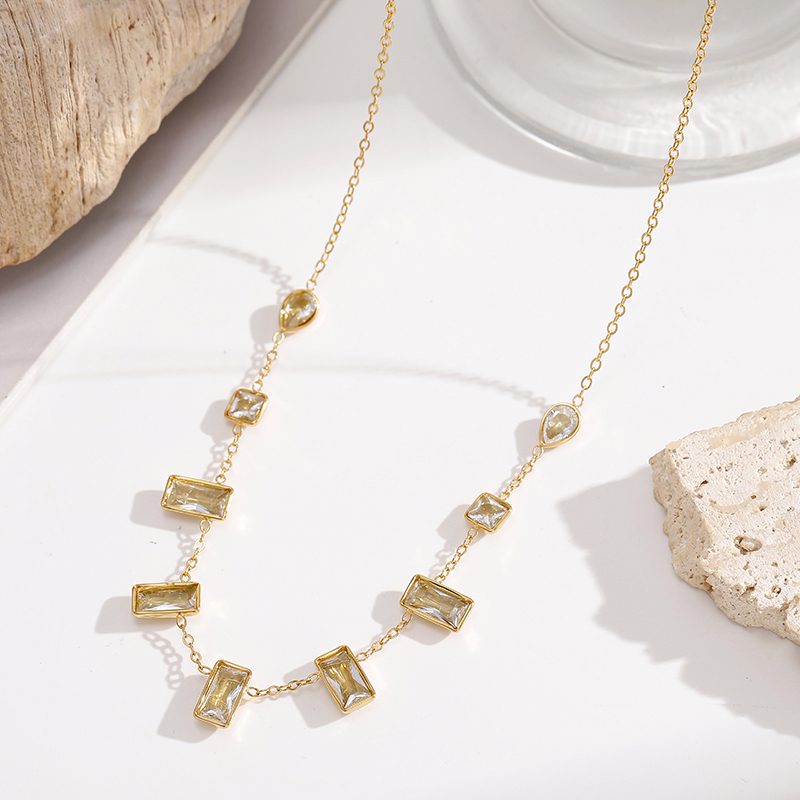 Ivanda Baguette Crystal Station Necklace Gold CHPJ26710-2 - view 2