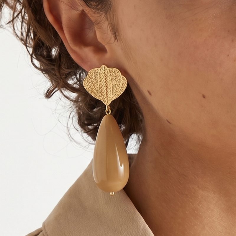 Ivanda Shell & Resin Teardrop Earrings PVD 18K Gold Plated Stainless Steel YWD2-E2504955-2 Ivanda Shell & Resin Teardrop Earrings PVD 18K Gold Plated Stainless Steel YWD2-E2504955-2 - view 2