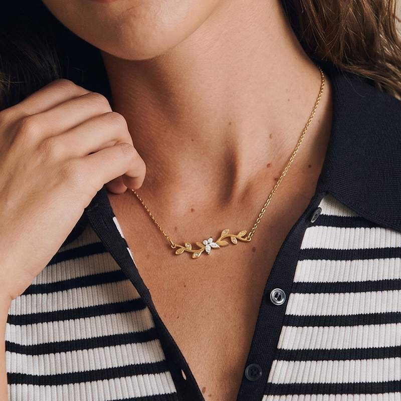 Ivanda Pearl Coin Toggle Necklace PVD 18K Gold Plated Stainless Steel CHXM-1960-J Ivanda Pearl Coin Toggle Necklace PVD 18K Gold Plated Stainless Steel CHXM-1960-J - view 5