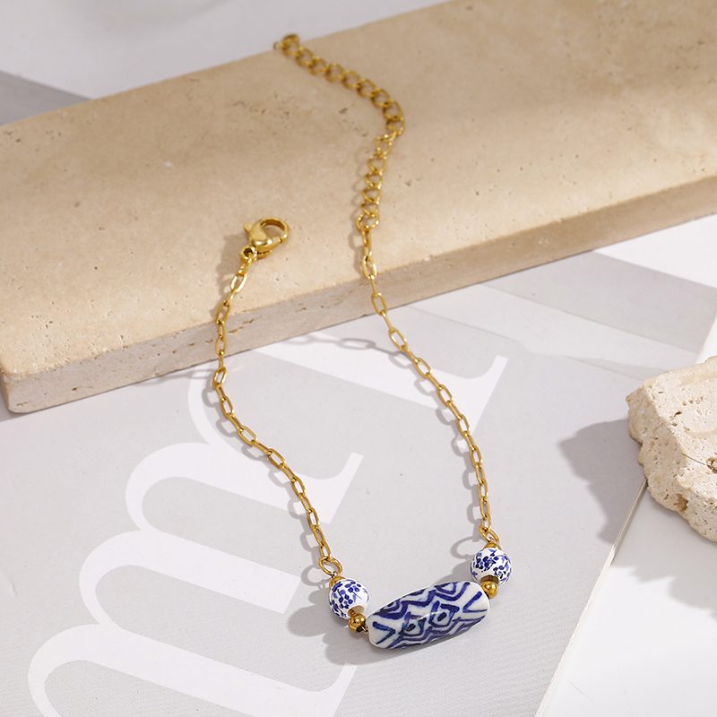 How to Photograph Jewelry for Your Online Store