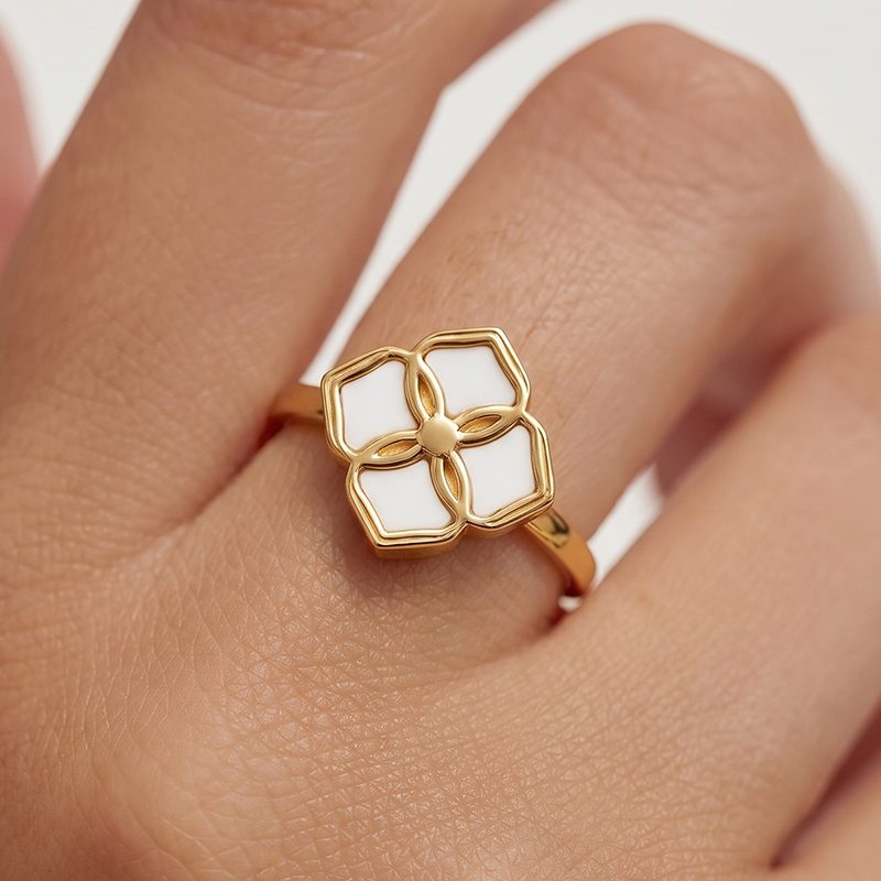 Ivanda Geometric Openwork Ring Gold Stainless Steel CH1921 Ivanda Geometric Openwork Ring Gold Stainless Steel CH1921 - view 5