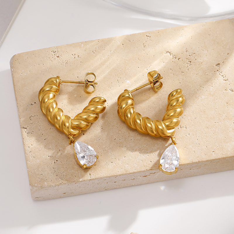 What Is Rose Gold? The Rose Gold Plating Guide