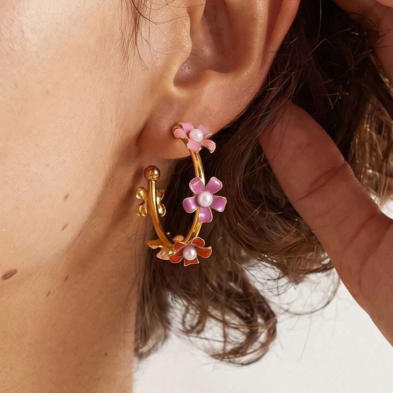 Ivanda Enamel Flower Hoop Earrings Colorful YWD2-E2504961 - view 5