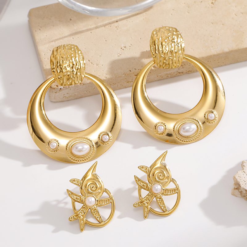 Ivanda Door Knocker Hoop Earrings Gold YWD2-E2504952 Ivanda Door Knocker Hoop Earrings Gold YWD2-E2504952 - view 5